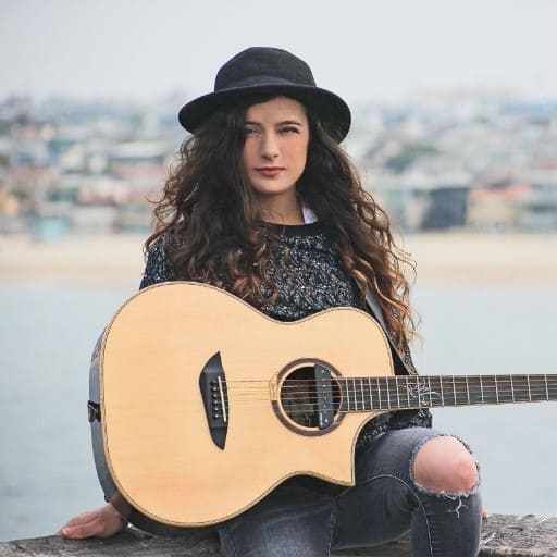 Amber Russell Concerts in Austin